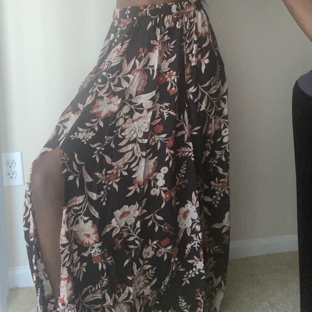 Abercrombie & Fitch Maxi Skirt - Picture 2 of 4